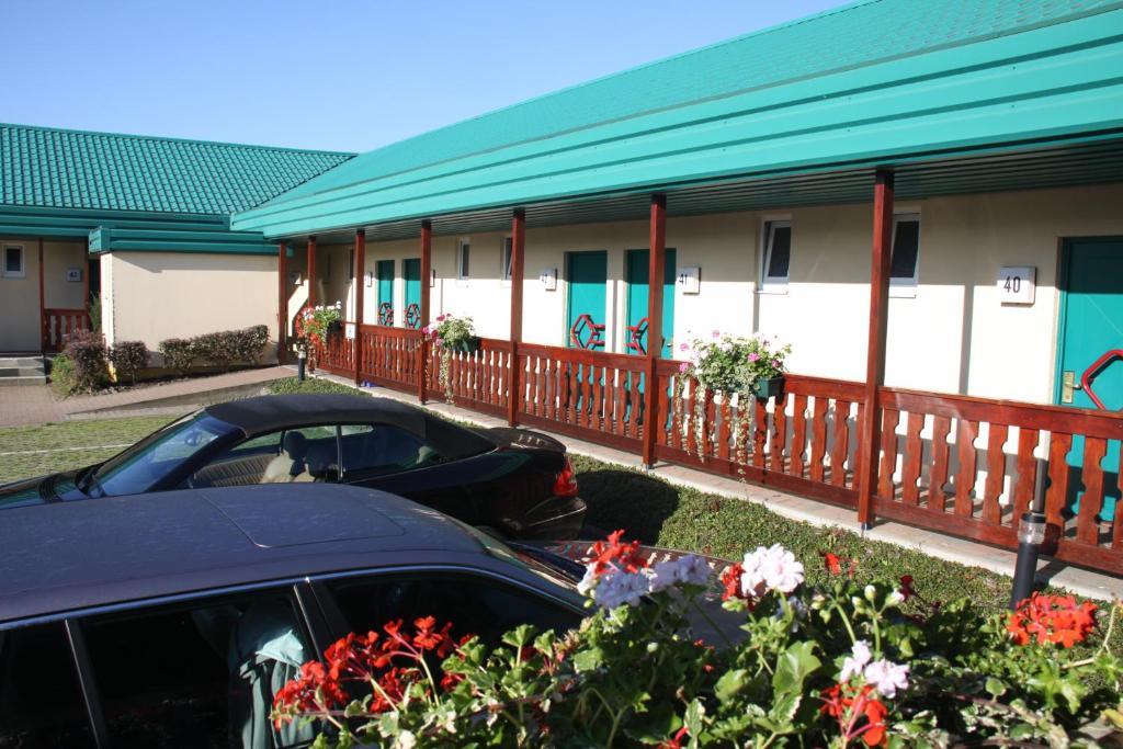Hotel An Der Hasenheide Bentwisch エクステリア 写真