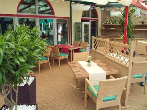 Hotel An Der Hasenheide Bentwisch エクステリア 写真
