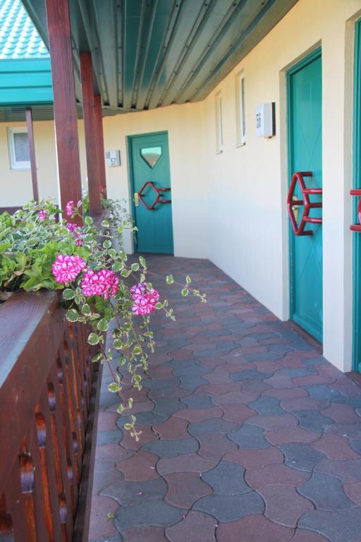 Hotel An Der Hasenheide Bentwisch エクステリア 写真